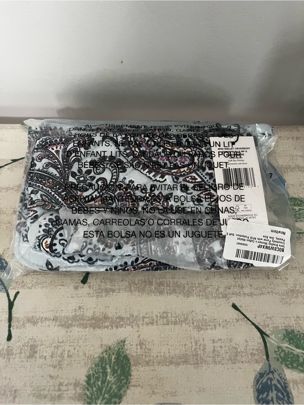 Vera Bradley RFID Cotton Wallet/Crossbody Purse- NWT - Picture 9 of 9